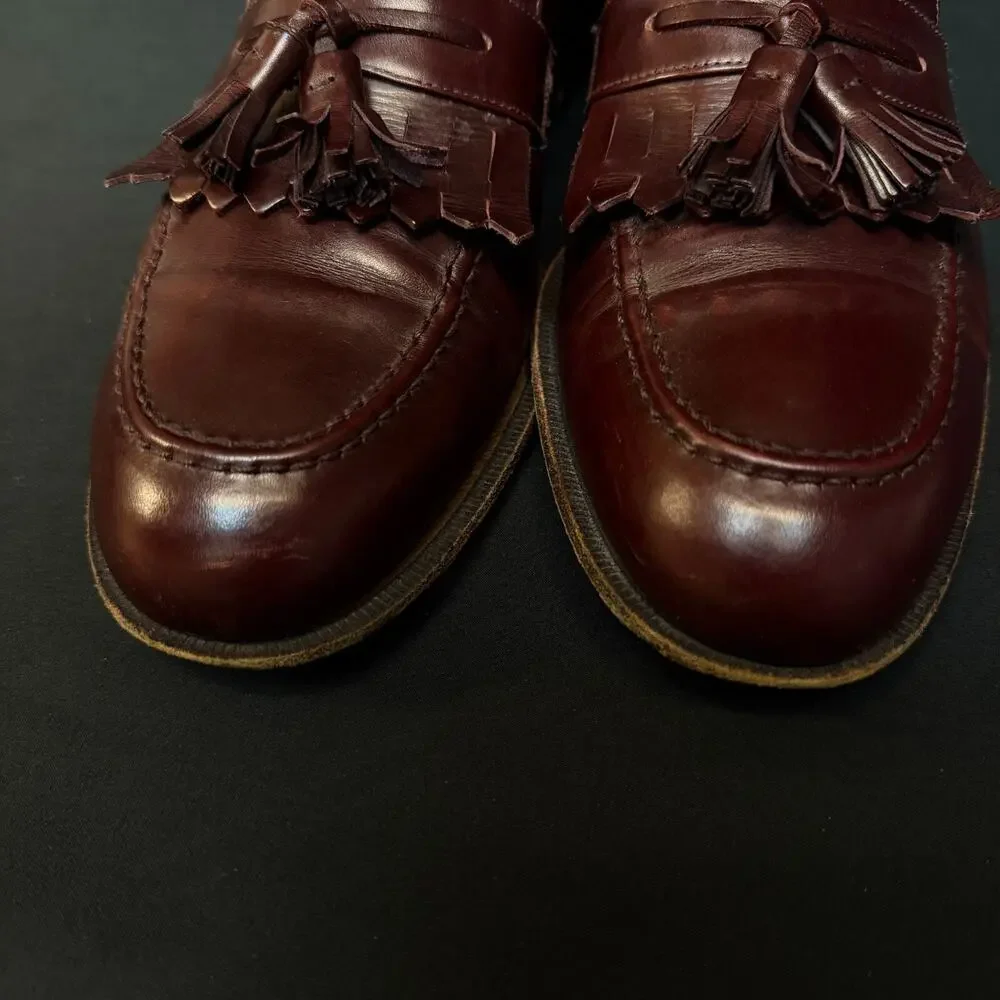 Men's Salvatore Ferragamo burgundy Kiltie Tasseled Loafers Size 9.5 uh25938 g 25